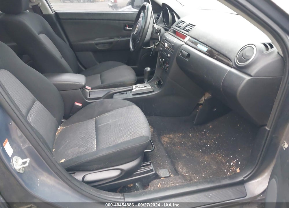 2007 MAZDA MAZDA3 VIN: JM1BK32F571732926