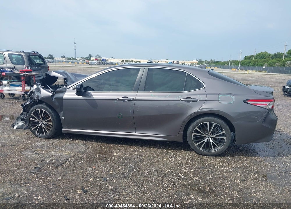 2019 TOYOTA CAMRY SE VIN: 4T1B11HK5KU175675