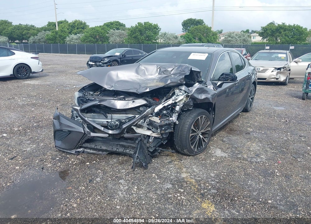 2019 TOYOTA CAMRY SE VIN: 4T1B11HK5KU175675