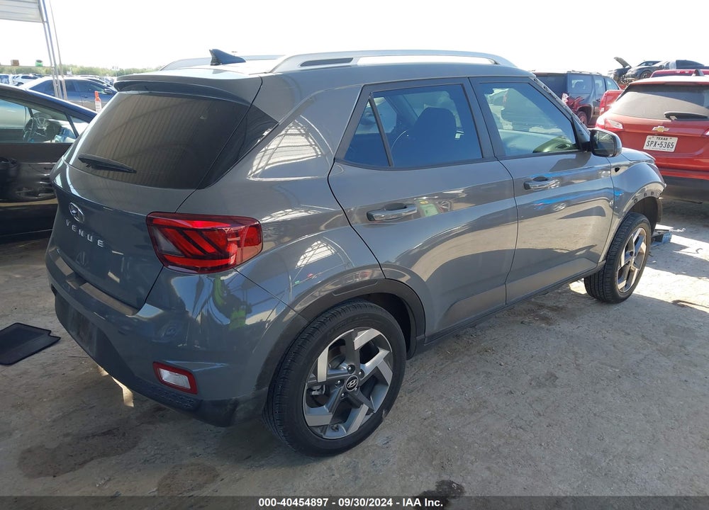 2021 HYUNDAI VENUE SEL VIN: KMHRC8A34MU113997