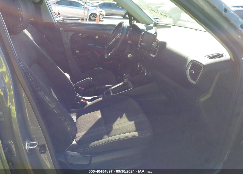 2021 HYUNDAI VENUE SEL VIN: KMHRC8A34MU113997
