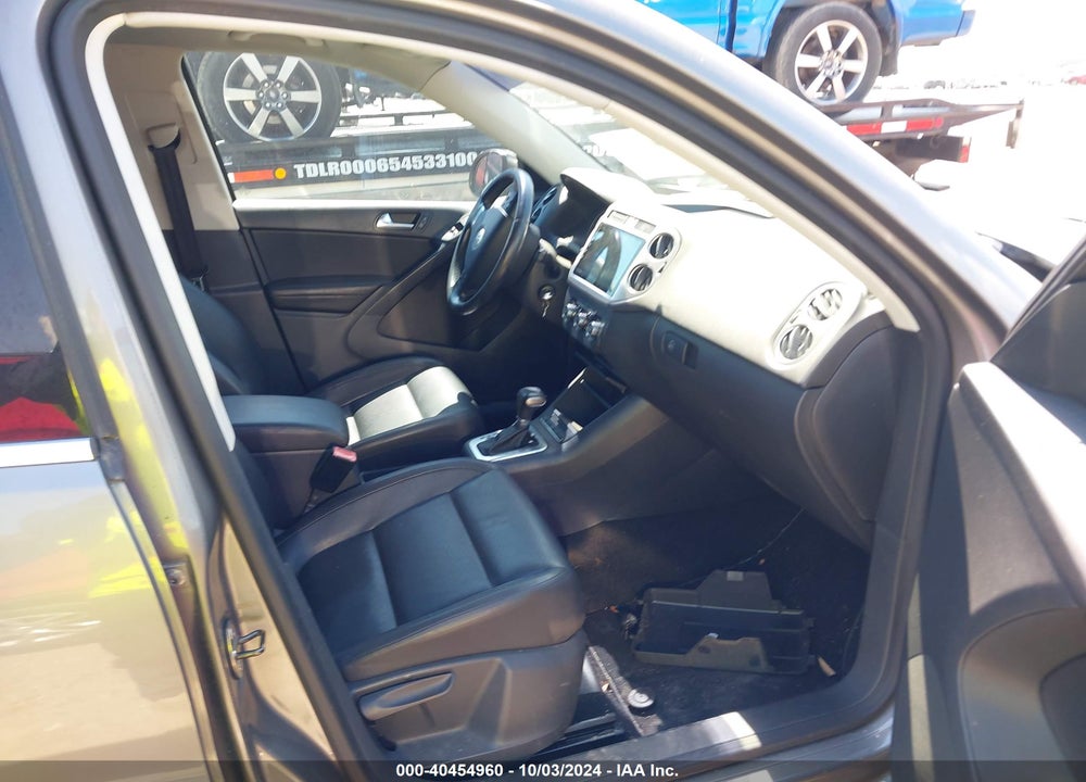 2010 VOLKSWAGEN TIGUAN WOLFSBURG EDITION VIN: WVGAV7AX0AW534961