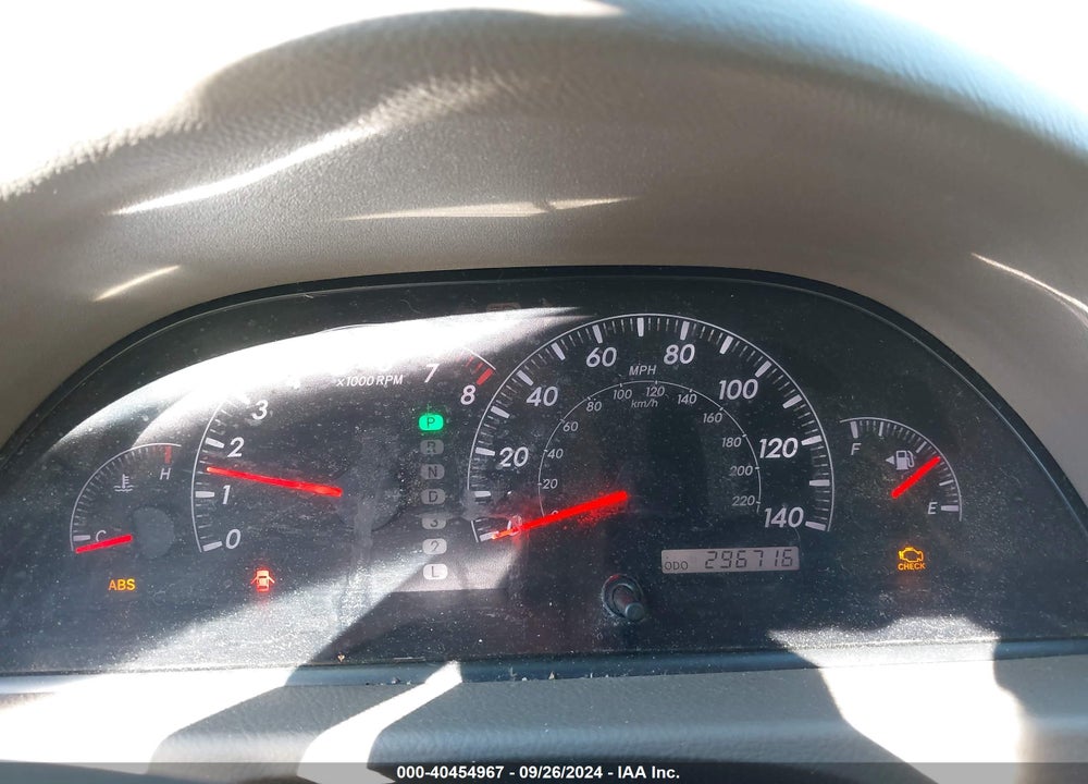 2005 TOYOTA CAMRY LE VIN: 4T1BE32K15U965763