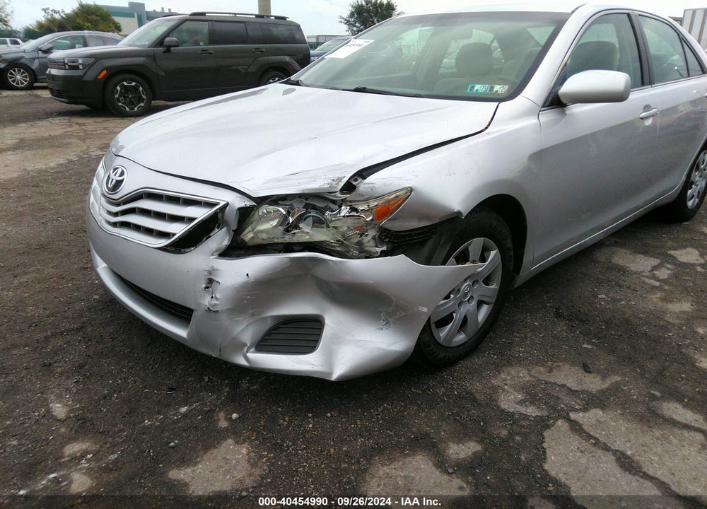 2010 TOYOTA CAMRY LE VIN: 4T4BF3EK8AR002836