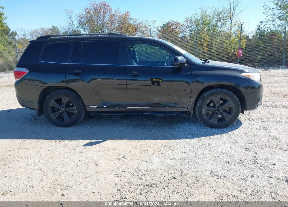 2013 TOYOTA HIGHLANDER V6 VIN: 5TDBK3EH1DS250627