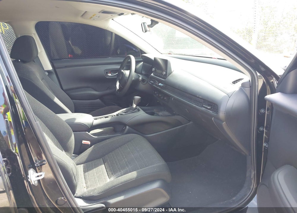 2025 HONDA HR-V AWD LX VIN: 3CZRZ2H38SM714170