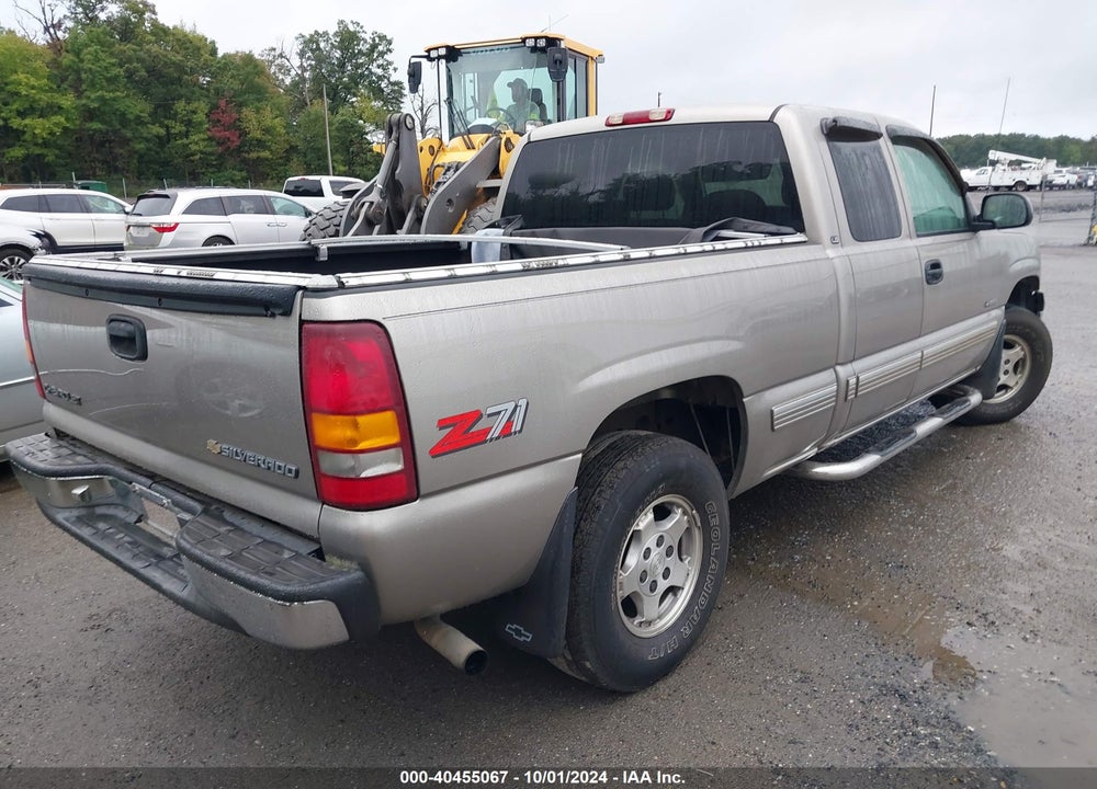 1999 CHEVROLET SILVERADO 1500 LS VIN: 1GCEK19TXXE232122
