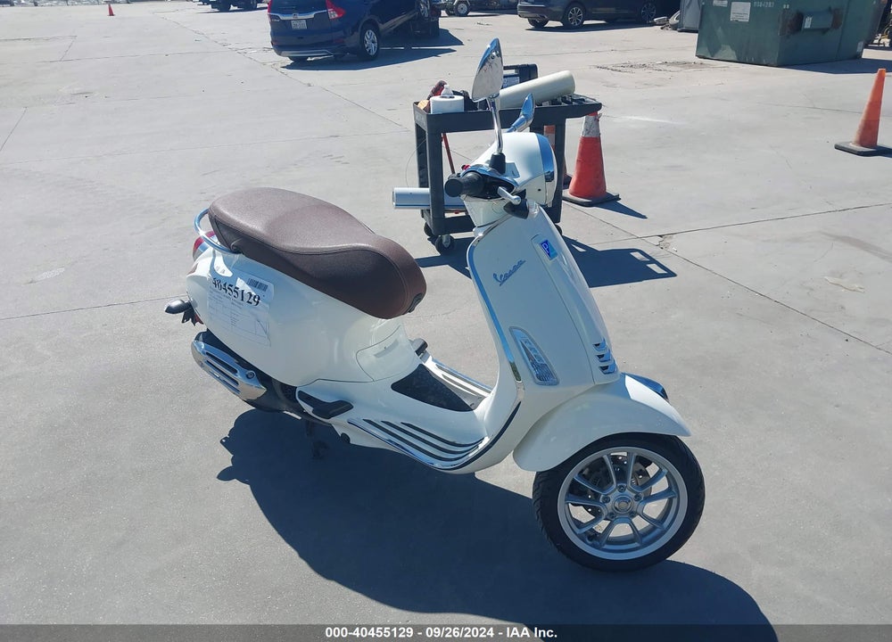 2020 VESPA PRIMAVERA/ VIN: ZAPM818G0L5901599