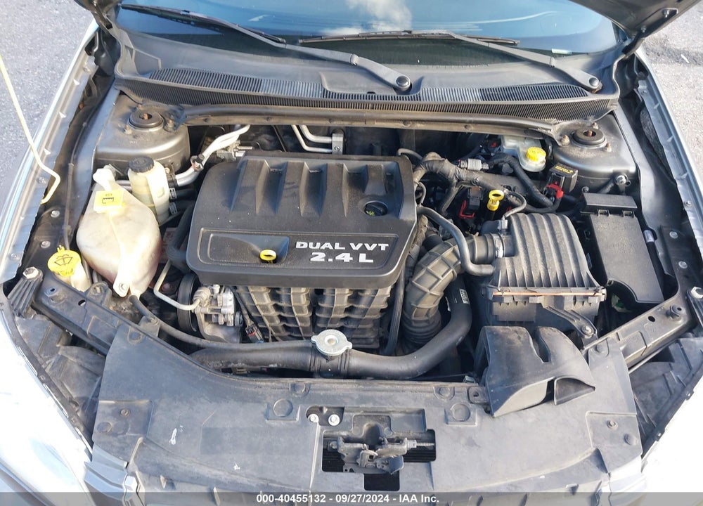 2013 CHRYSLER 200 LX VIN: 1C3CCBAB8DN640843