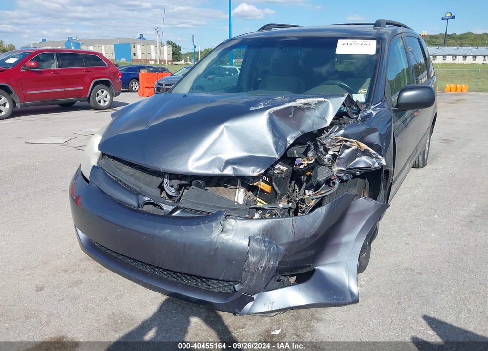 2008 TOYOTA SIENNA LE VIN: 5TDZK23C08S101812