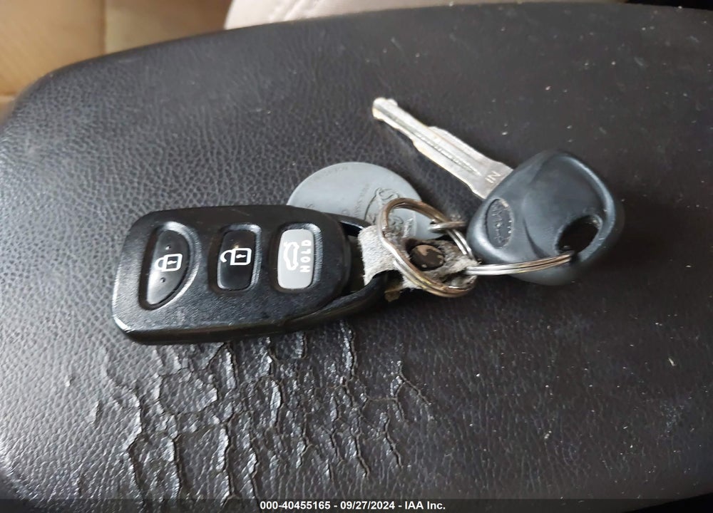 2013 HYUNDAI ELANTRA GLS VIN: 5NPDH4AE6DH312103