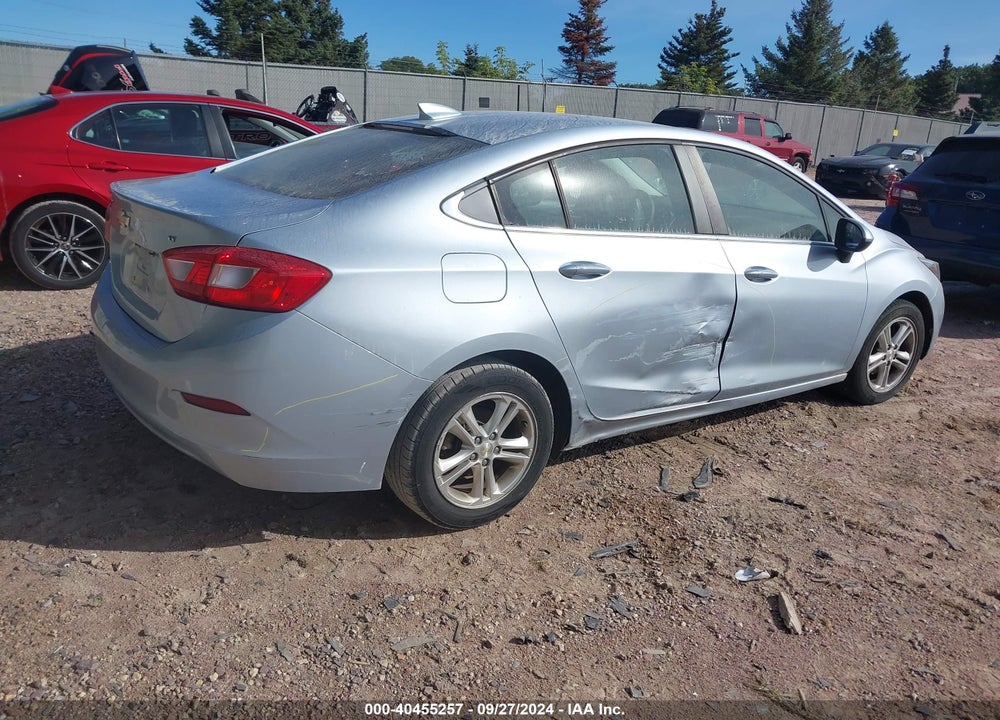 2017 CHEVROLET CRUZE LT AUTO VIN: 3G1BE5SMXHS573458