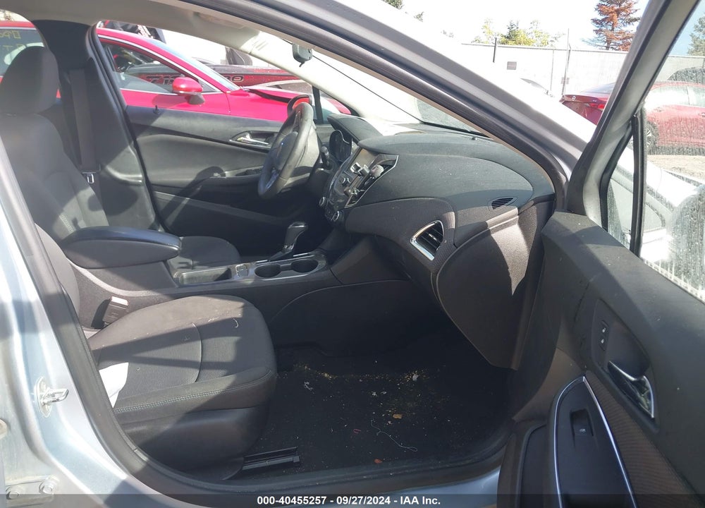 2017 CHEVROLET CRUZE LT AUTO VIN: 3G1BE5SMXHS573458