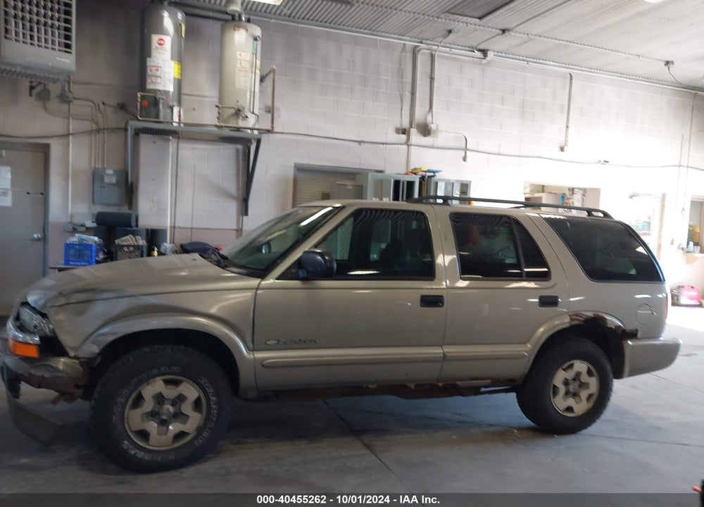 2004 CHEVROLET BLAZER LS VIN: 1GNDT13X14K113545