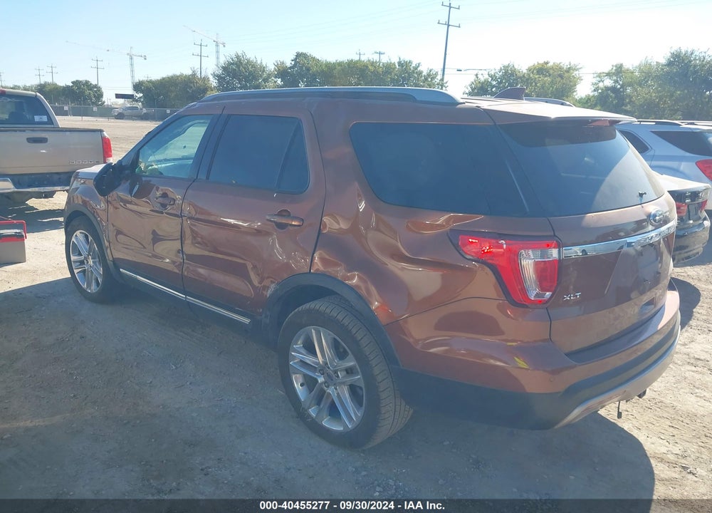 2017 FORD EXPLORER XLT VIN: 1FM5K7D85HGD85790