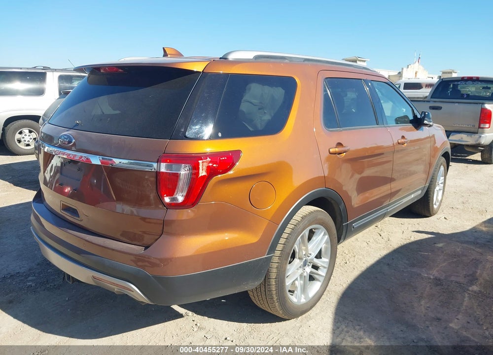 2017 FORD EXPLORER XLT VIN: 1FM5K7D85HGD85790