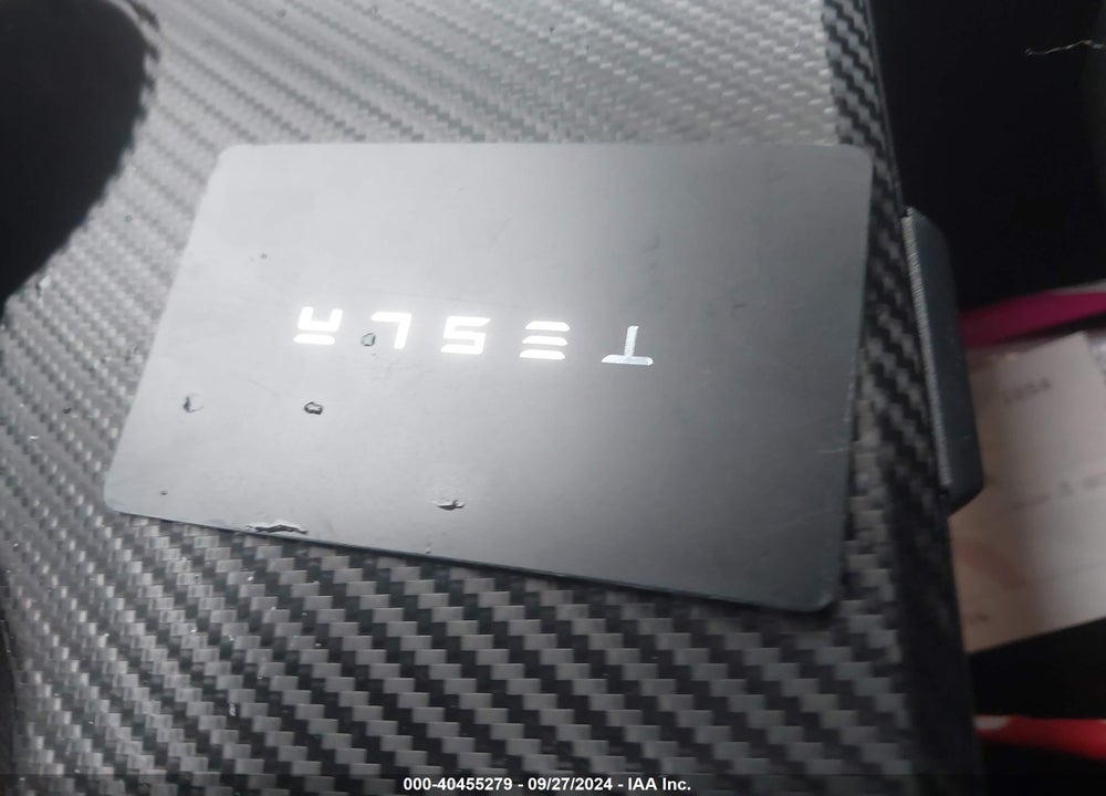 2021 TESLA MODEL Y LONG RANGE DUAL MOTOR ALL-WHEEL DRIVE VIN: 5YJYGDEEXMF076973