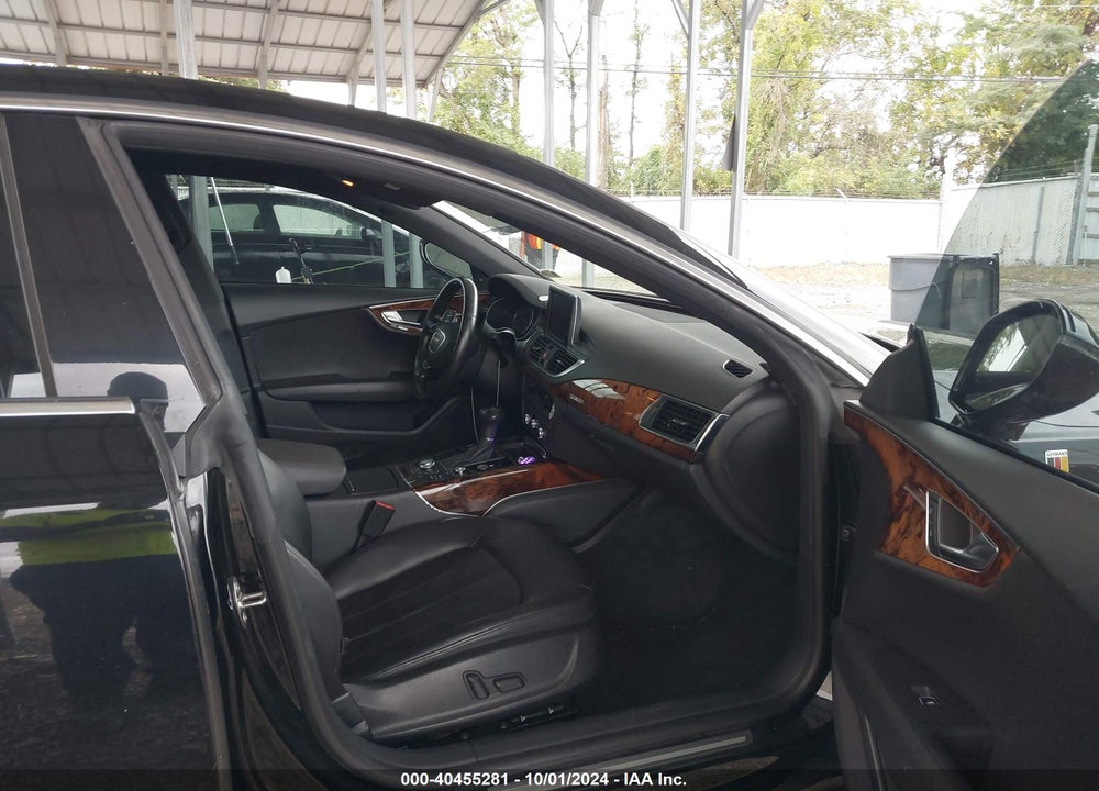 2012 AUDI A7 PREMIUM VIN: WAUYGAFC9CN092171