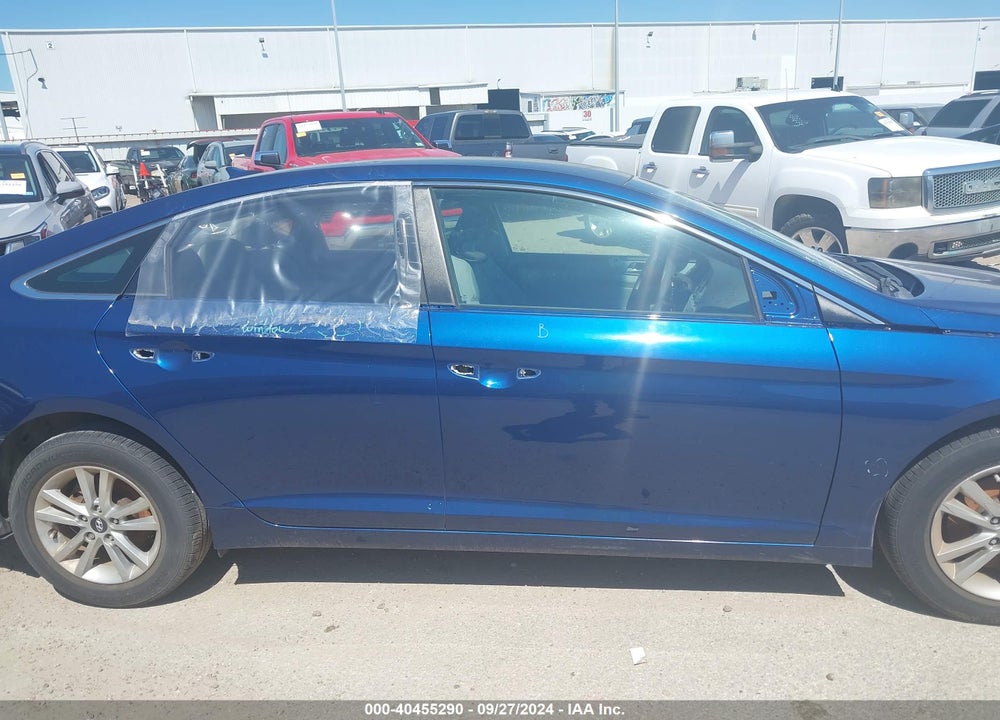 2015 HYUNDAI SONATA SE VIN: 5NPE24AF6FH157974