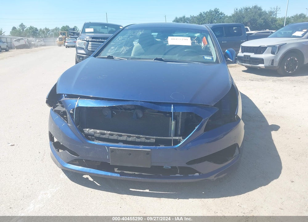 2015 HYUNDAI SONATA SE VIN: 5NPE24AF6FH157974
