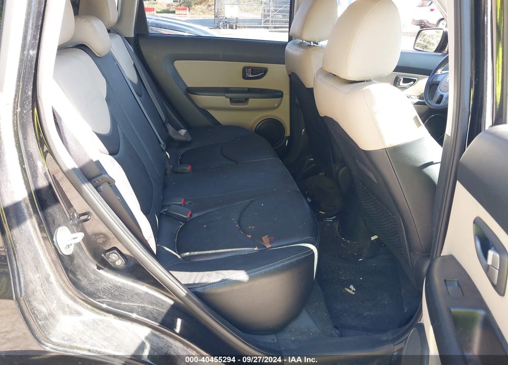 2011 KIA SOUL VIN: KNDJT2A25B7240145