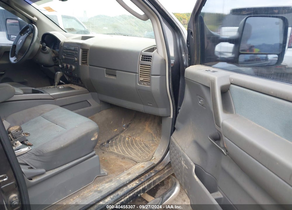 2006 NISSAN TITAN SE VIN: 1N6BA06B06N575366