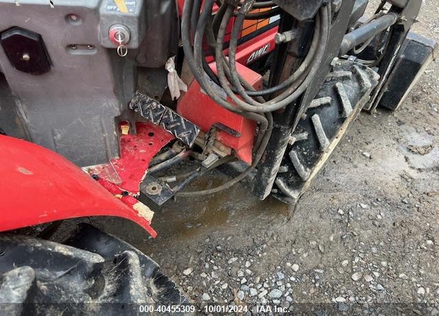 1995 UNDEFINED MITSUBISHI TRACTOR VIN: 50165
