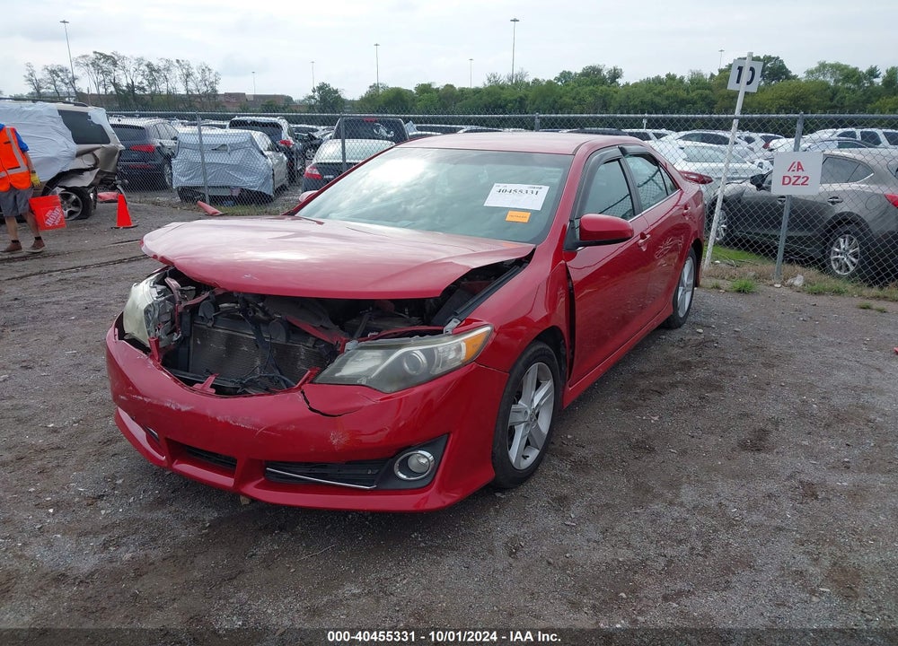 2014 TOYOTA CAMRY SE VIN: 4T1BF1FK0EU743906