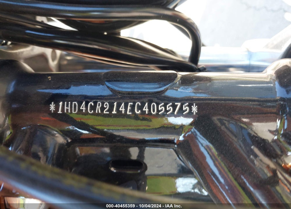 2014 HARLEY-DAVIDSON XL883 SUPERLOW VIN: 1HD4CR214EC405575