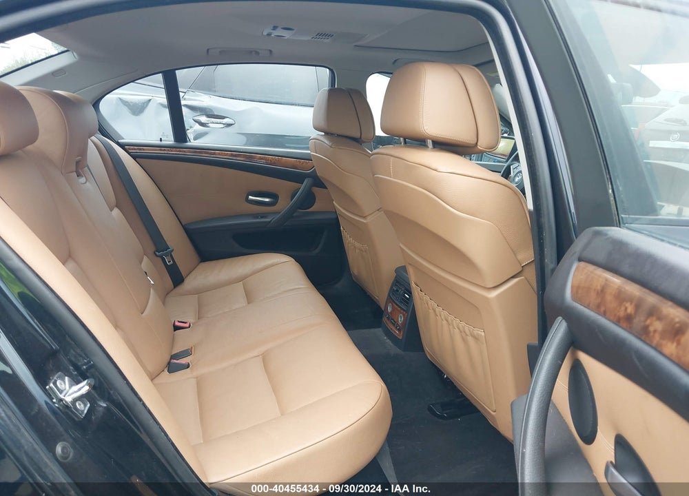 2008 BMW 550I VIN: WBANW53518CT53850