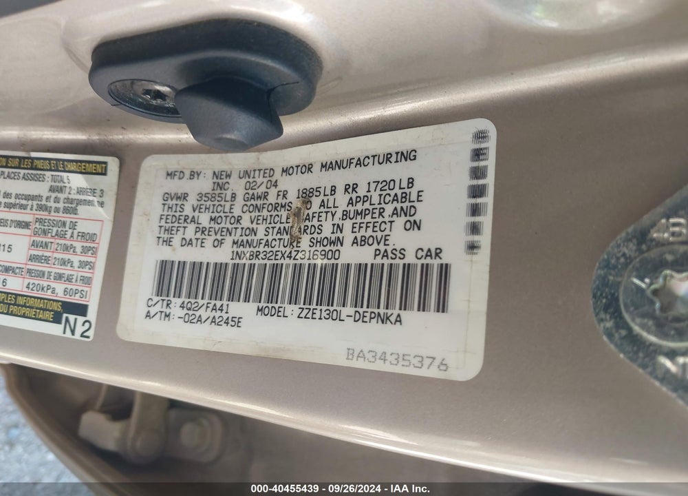 2004 TOYOTA COROLLA LE VIN: 1NXBR32EX4Z316900
