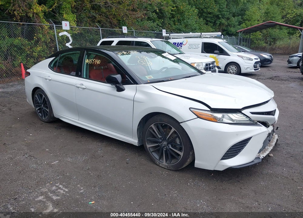 2019 TOYOTA CAMRY XSE VIN: 4T1B61HK6KU159776