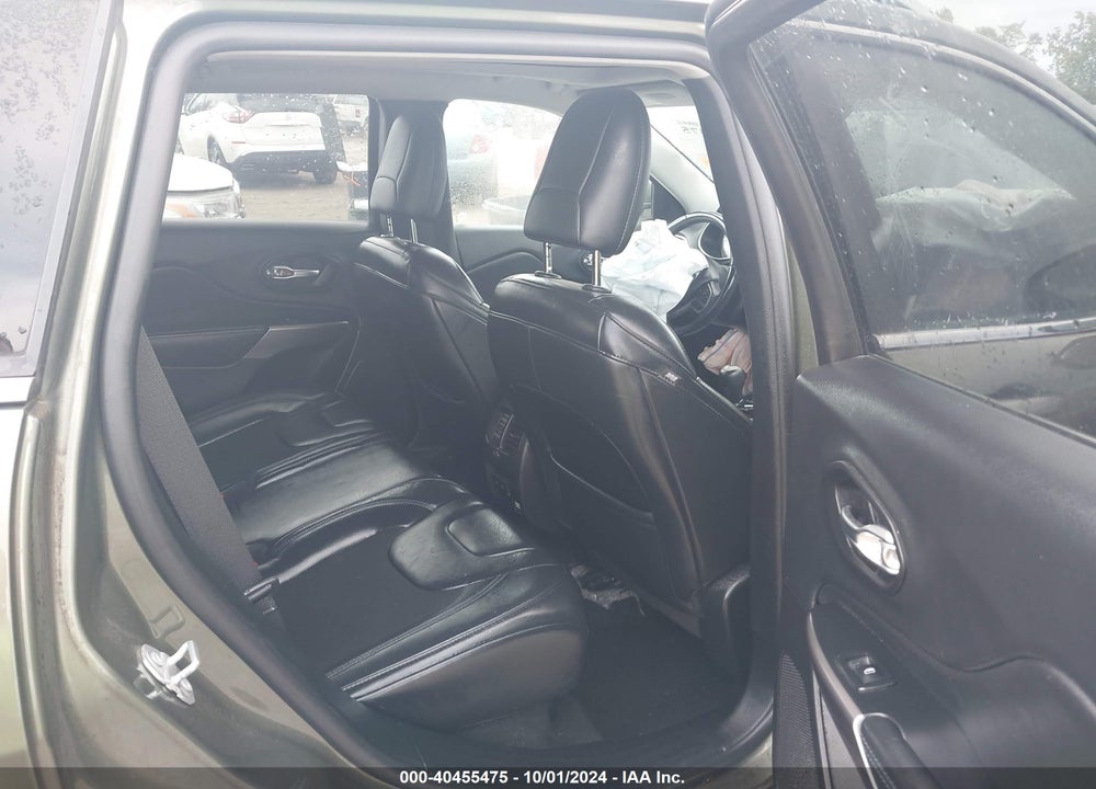 2019 JEEP CHEROKEE LATITUDE PLUS 4X4 VIN: 1C4PJMLB2KD252215