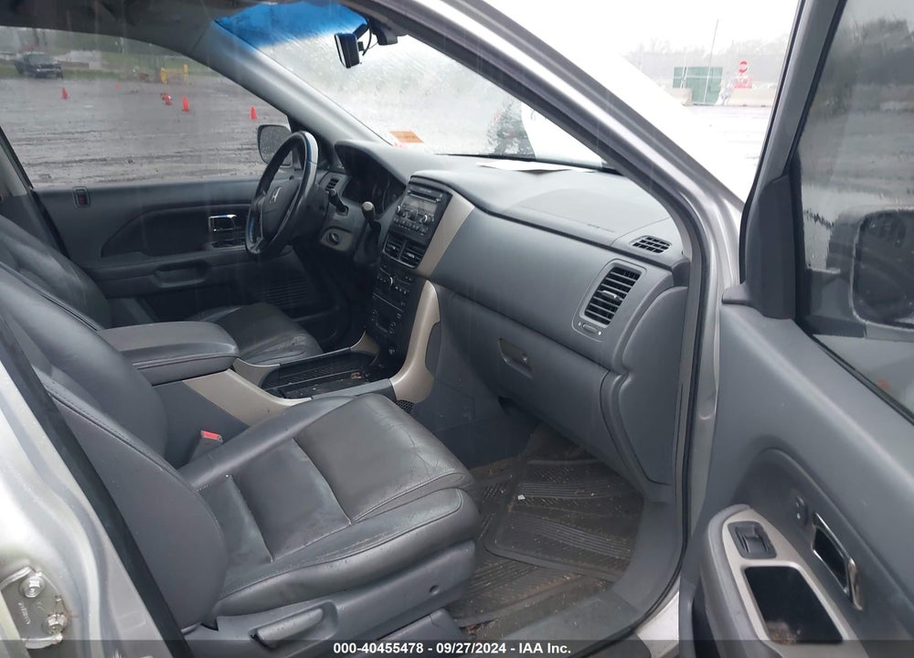 2008 HONDA PILOT EX-L VIN: 5FNYF18608B056260