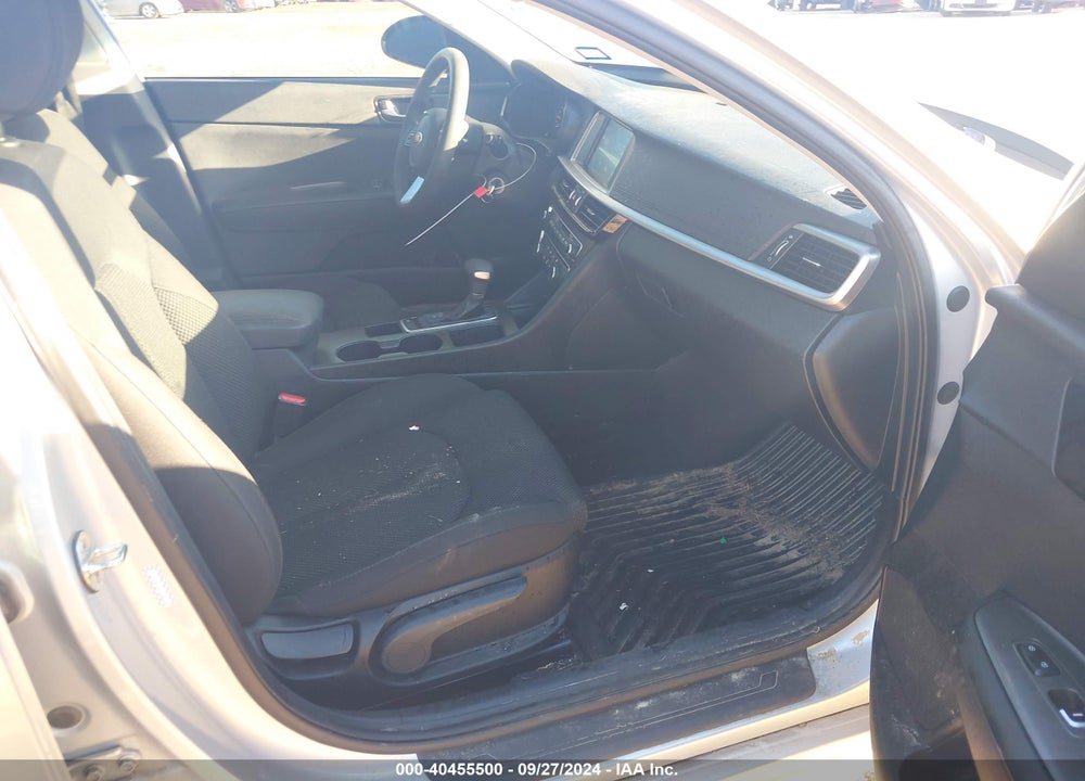 2020 KIA OPTIMA LX VIN: 5XXGT4L35LG388154