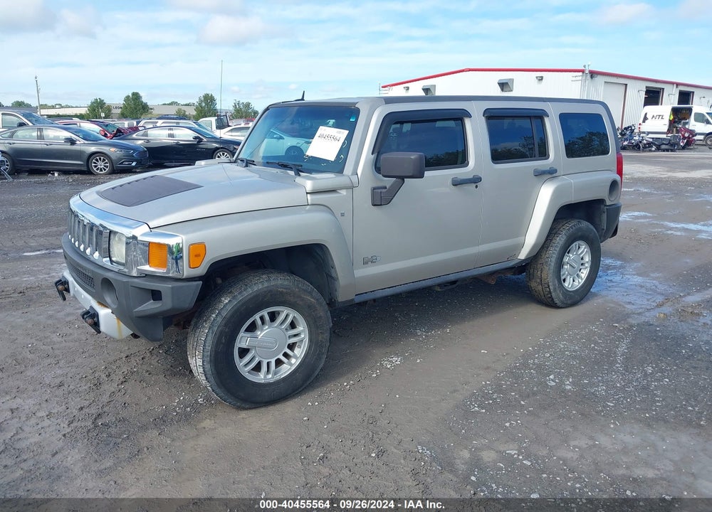 2008 HUMMER H3 SUV VIN: 5GTEN13EX88137005