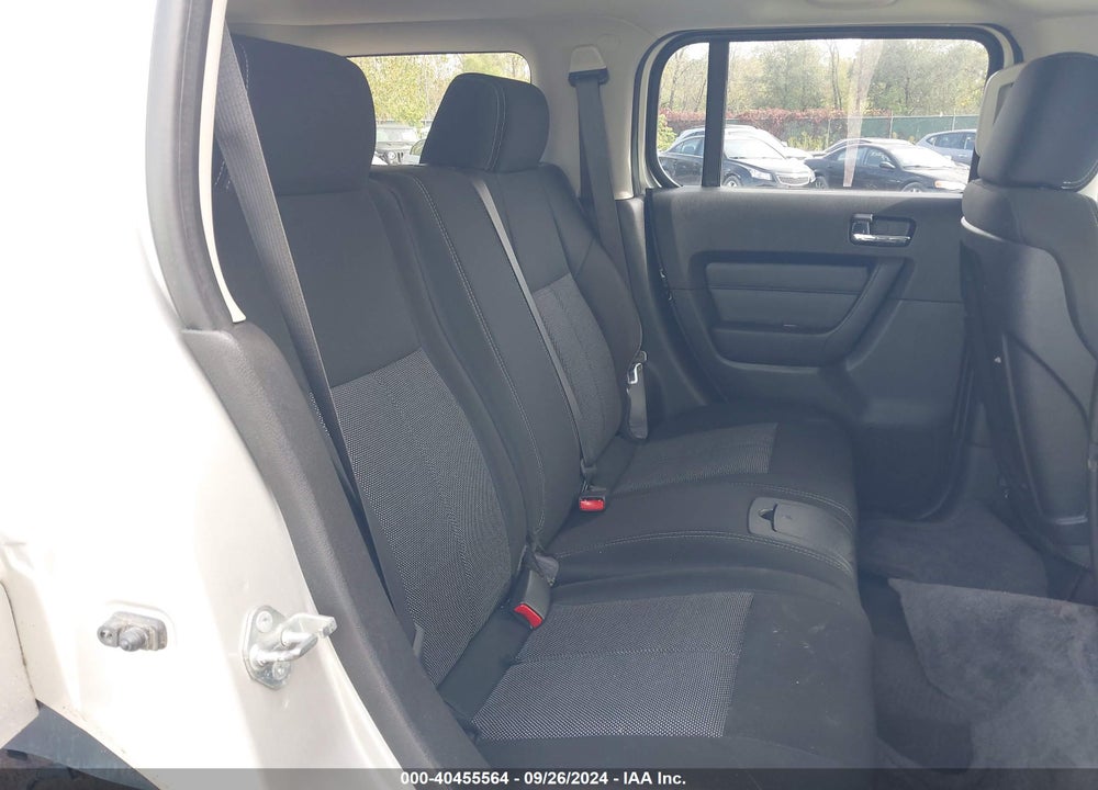 2008 HUMMER H3 SUV VIN: 5GTEN13EX88137005