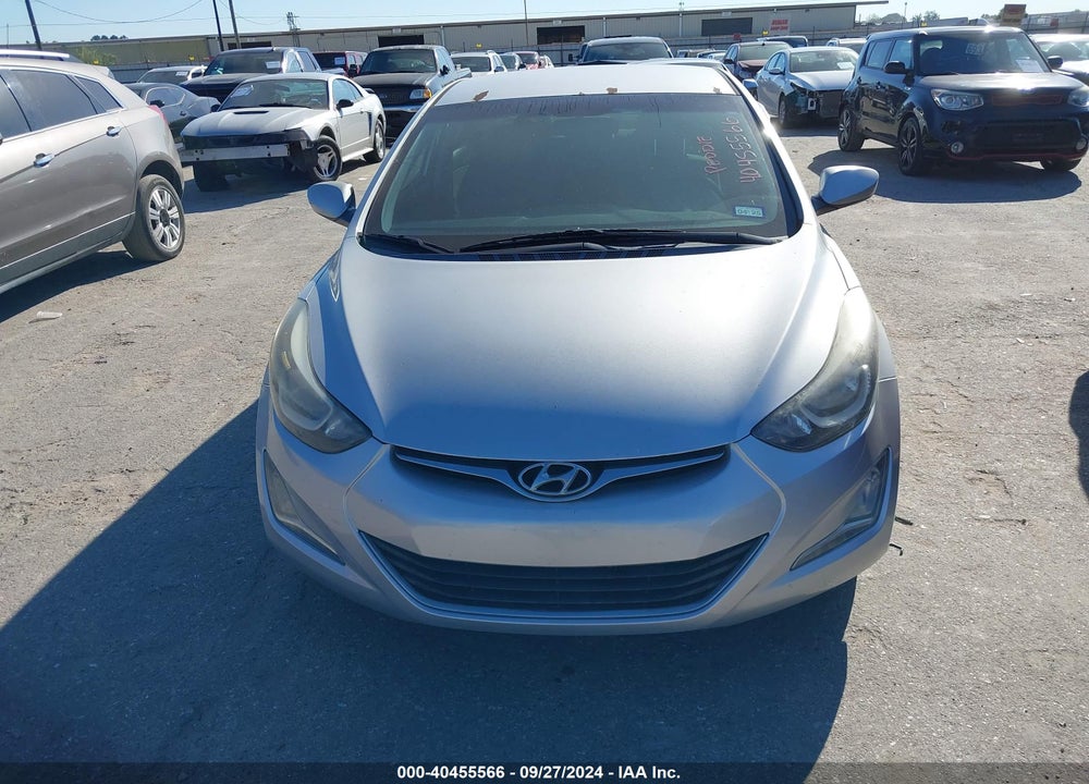 2015 HYUNDAI ELANTRA SE VIN: 5NPDH4AE9FH605724