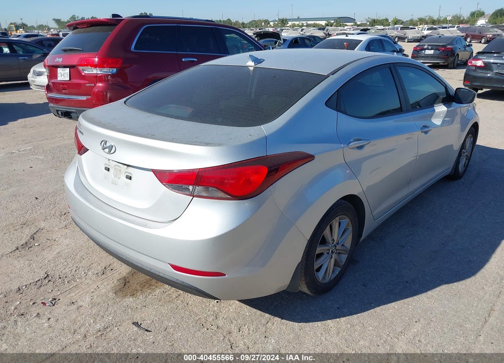 2015 HYUNDAI ELANTRA SE VIN: 5NPDH4AE9FH605724