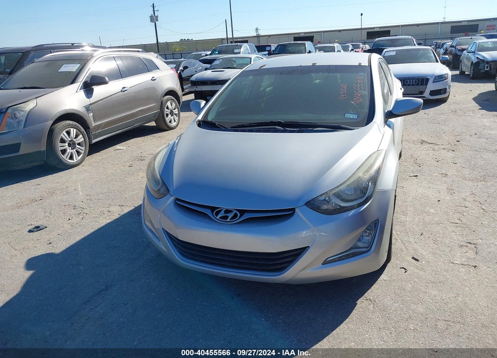 2015 HYUNDAI ELANTRA SE VIN: 5NPDH4AE9FH605724