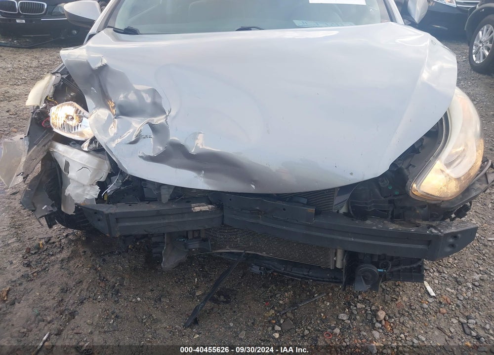 2015 HYUNDAI ELANTRA SE VIN: 5NPDH4AE0FH616806