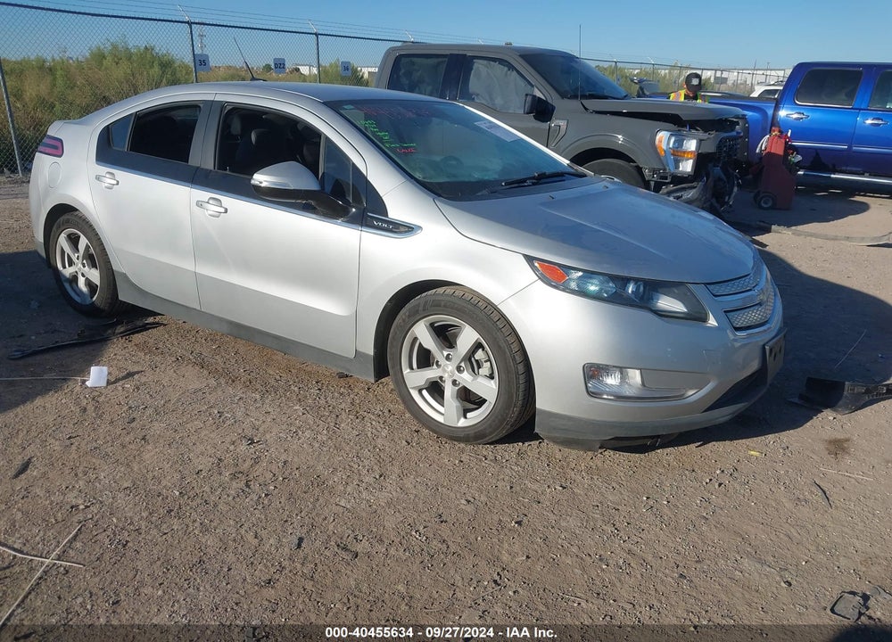 2014 CHEVROLET VOLT VIN: 1G1RB6E40EU156614