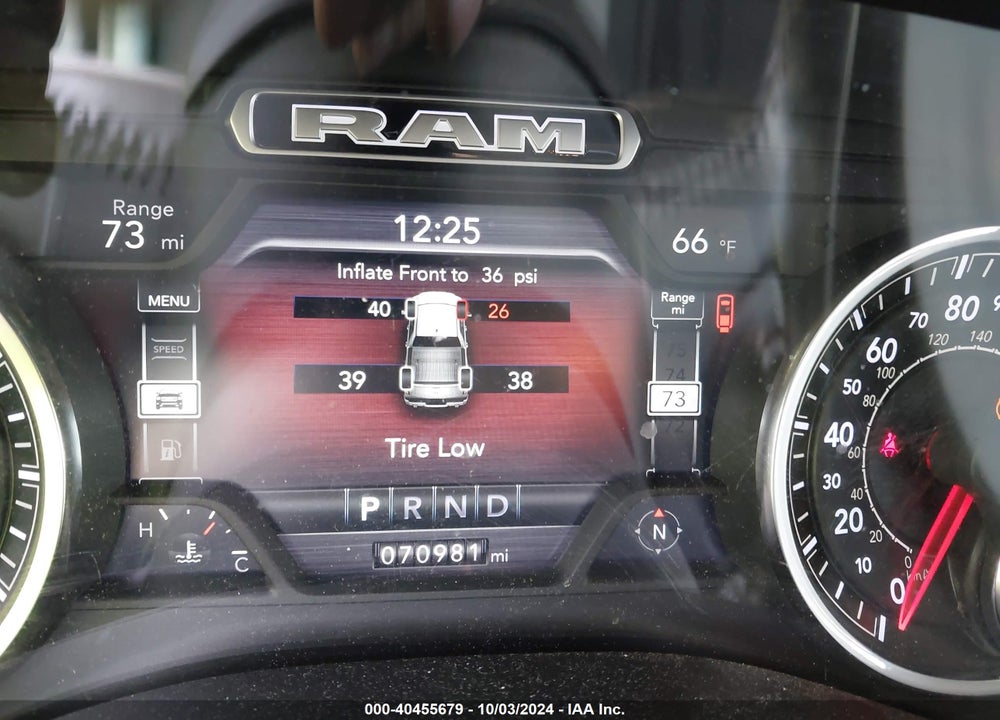 2019 RAM 1500 VIN: 1C6RREMT5KN835863