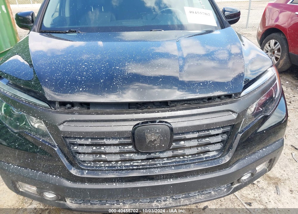 2018 HONDA RIDGELINE RTL-E VIN: 5FPYK3F74JB006493