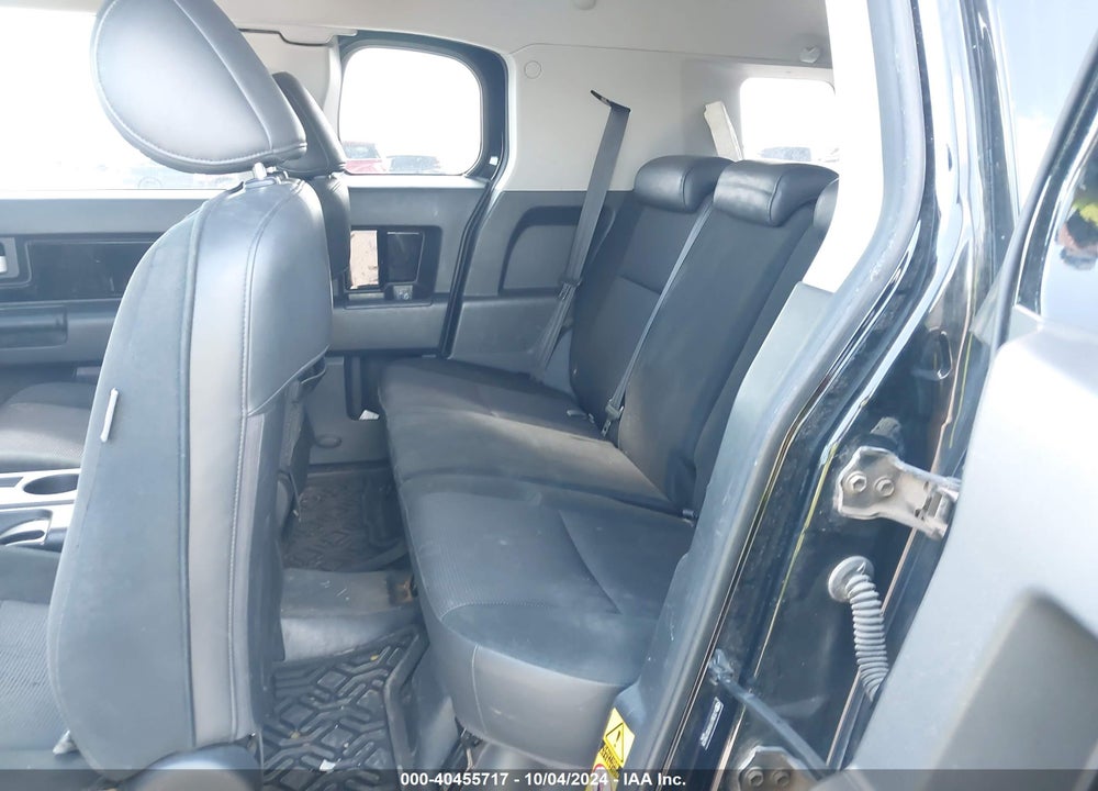 2007 TOYOTA FJ CRUISER VIN: JTEBU11F870075878