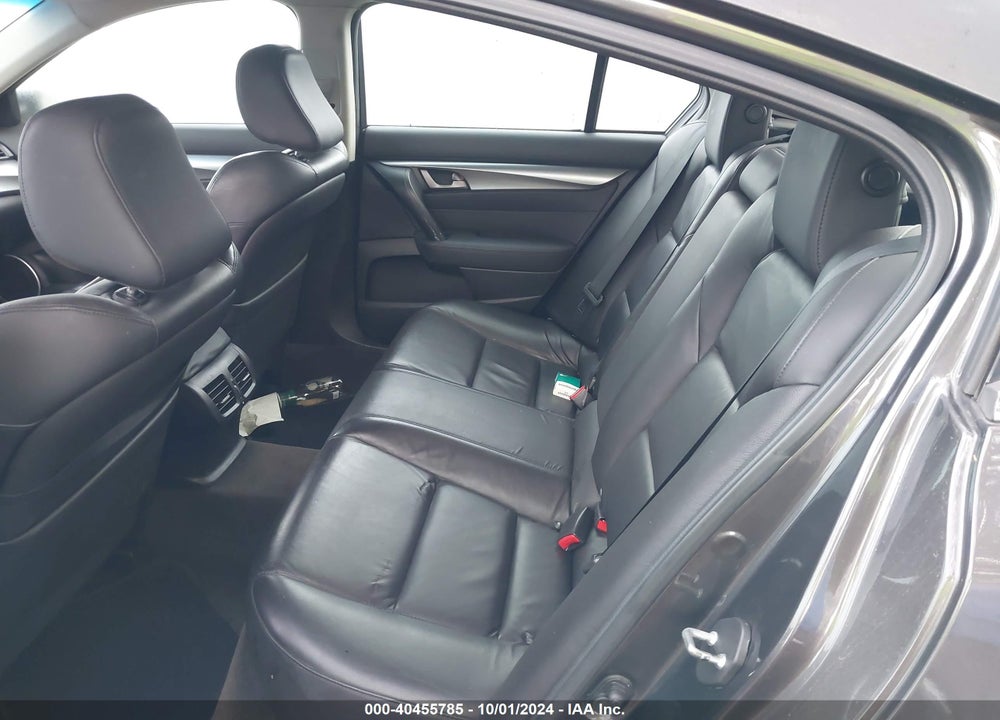 2010 ACURA TL 3.5 VIN: 19UUA8F22AA025985