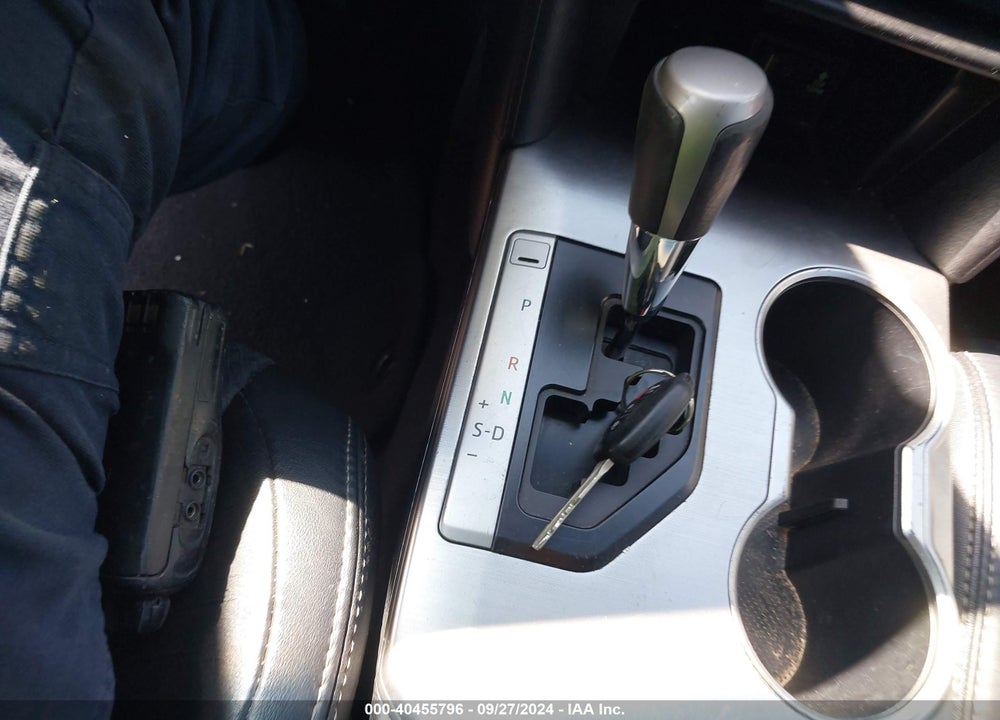 2013 TOYOTA CAMRY SE VIN: 4T1BF1FK4DU666892