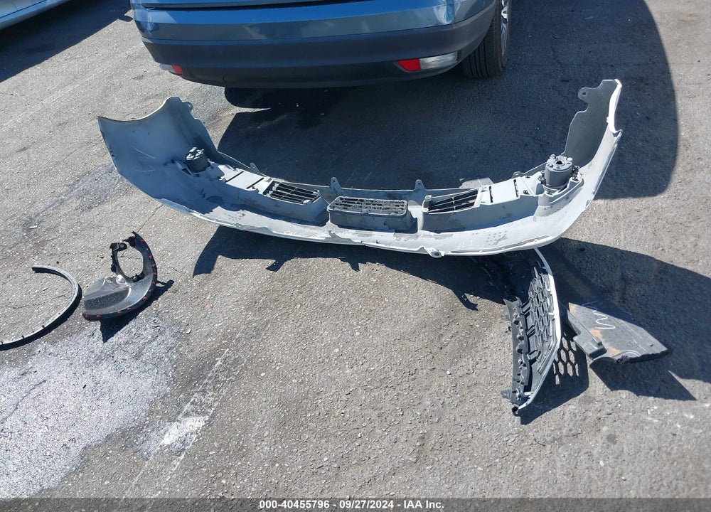 2013 TOYOTA CAMRY SE VIN: 4T1BF1FK4DU666892