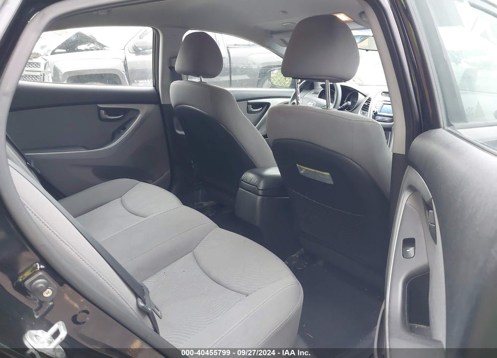 2015 HYUNDAI ELANTRA SE VIN: KMHDH4AE5FU361104