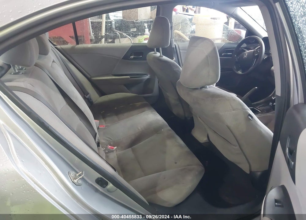 2017 HONDA ACCORD EX VIN: 1HGCR2F71HA162939